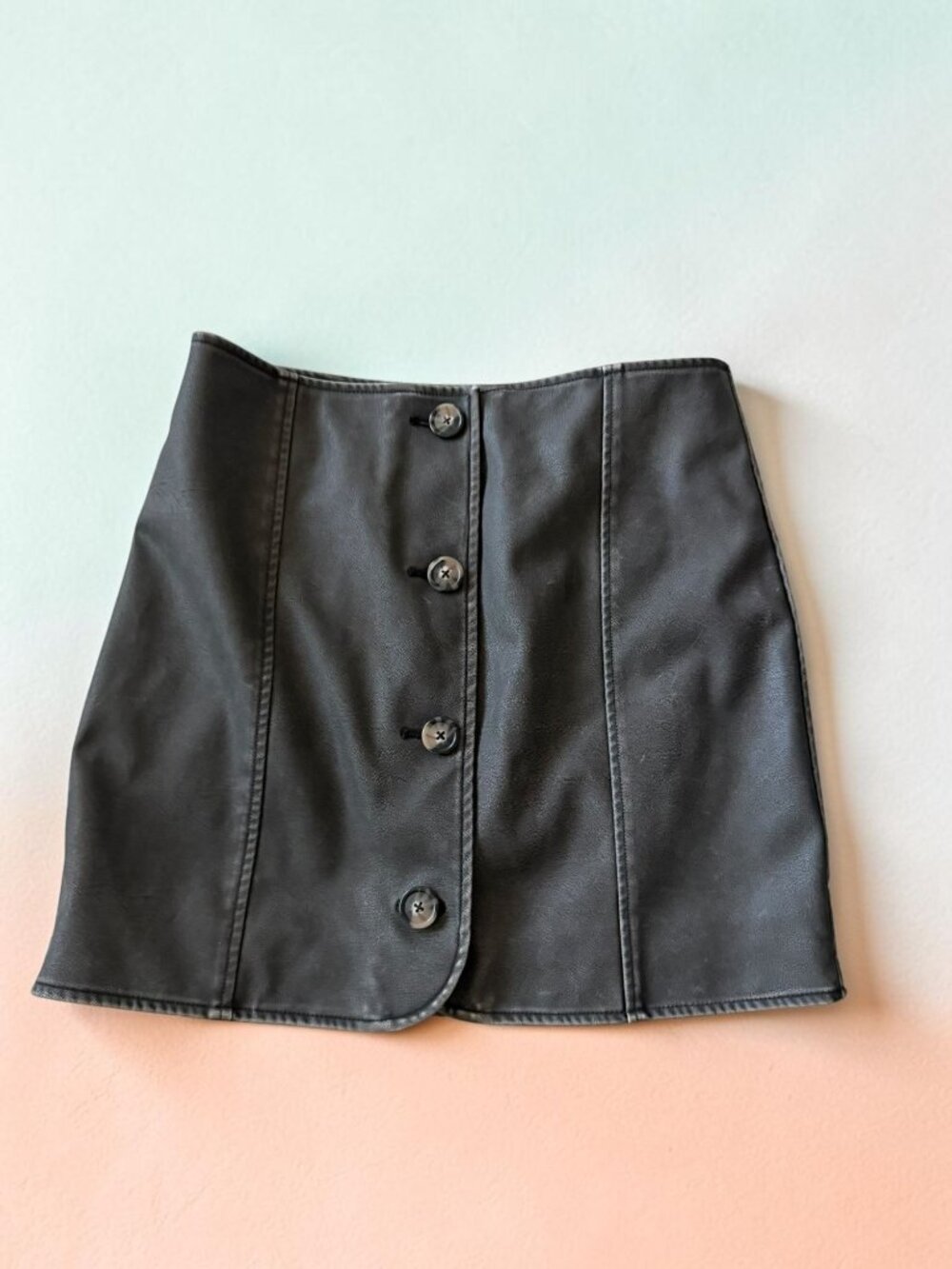 BLANKNYC Black Leatherette Button Skirt Size 25